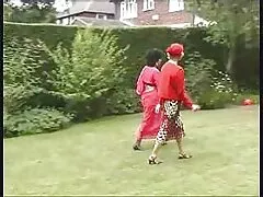 হেনটাই স্বামী চাকমা চুদা চুদি ও স্ত্রী